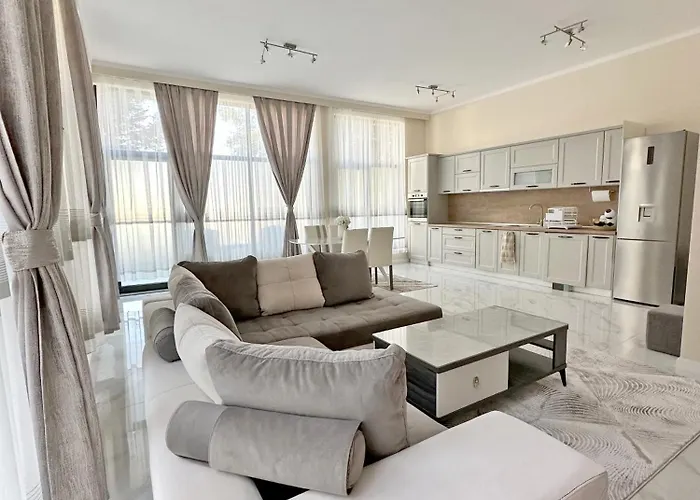 Roma Gs' דירה נסבר